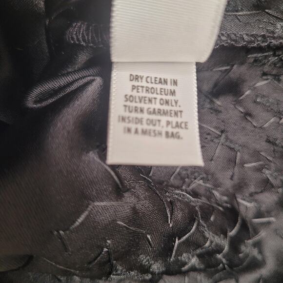 St John Blouse Small Black Beaded Feather Sequins Satin Embellished Party Top - Picture 8 of 8